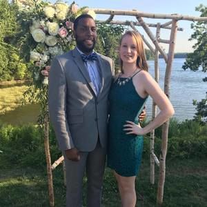 Meet your Posher, Jenelle